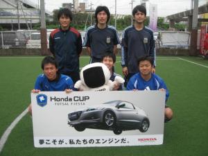 ロベルト・サトシ チーム写真