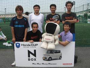 マッキーとビス子 チーム写真